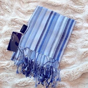 Cejon Blue Shoulder Scarf